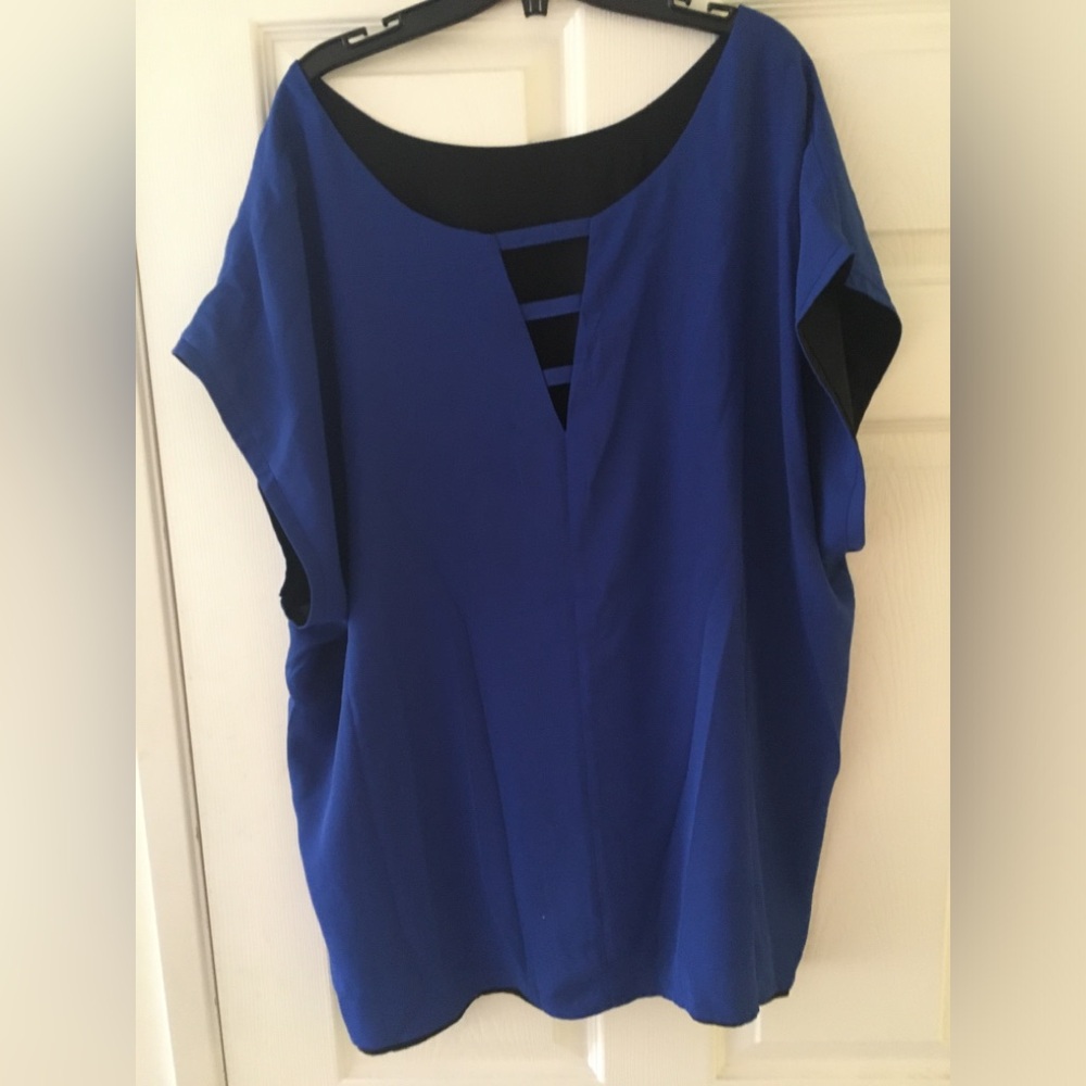 Sz 2X reversible blouse